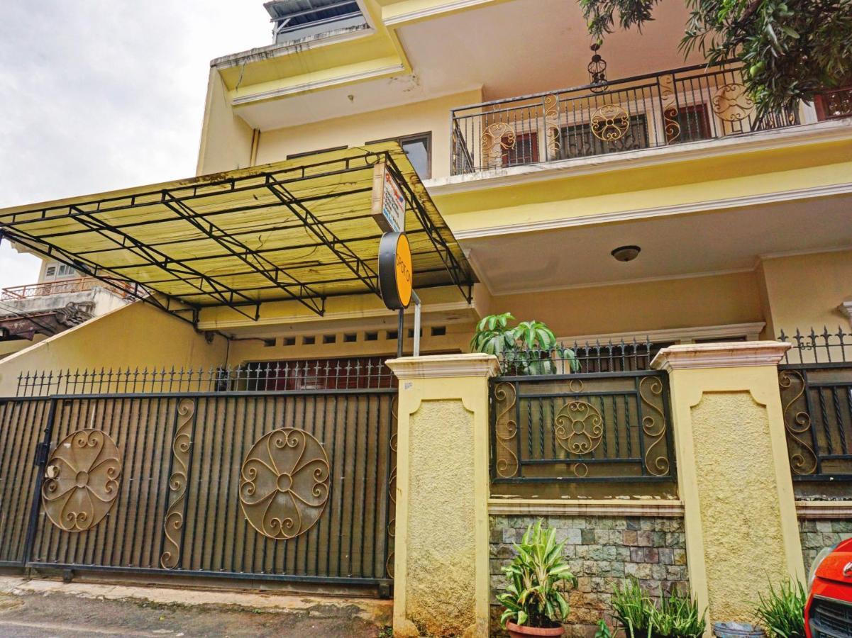 Spot On 90295 Simprug Residence Jacarta Exterior foto